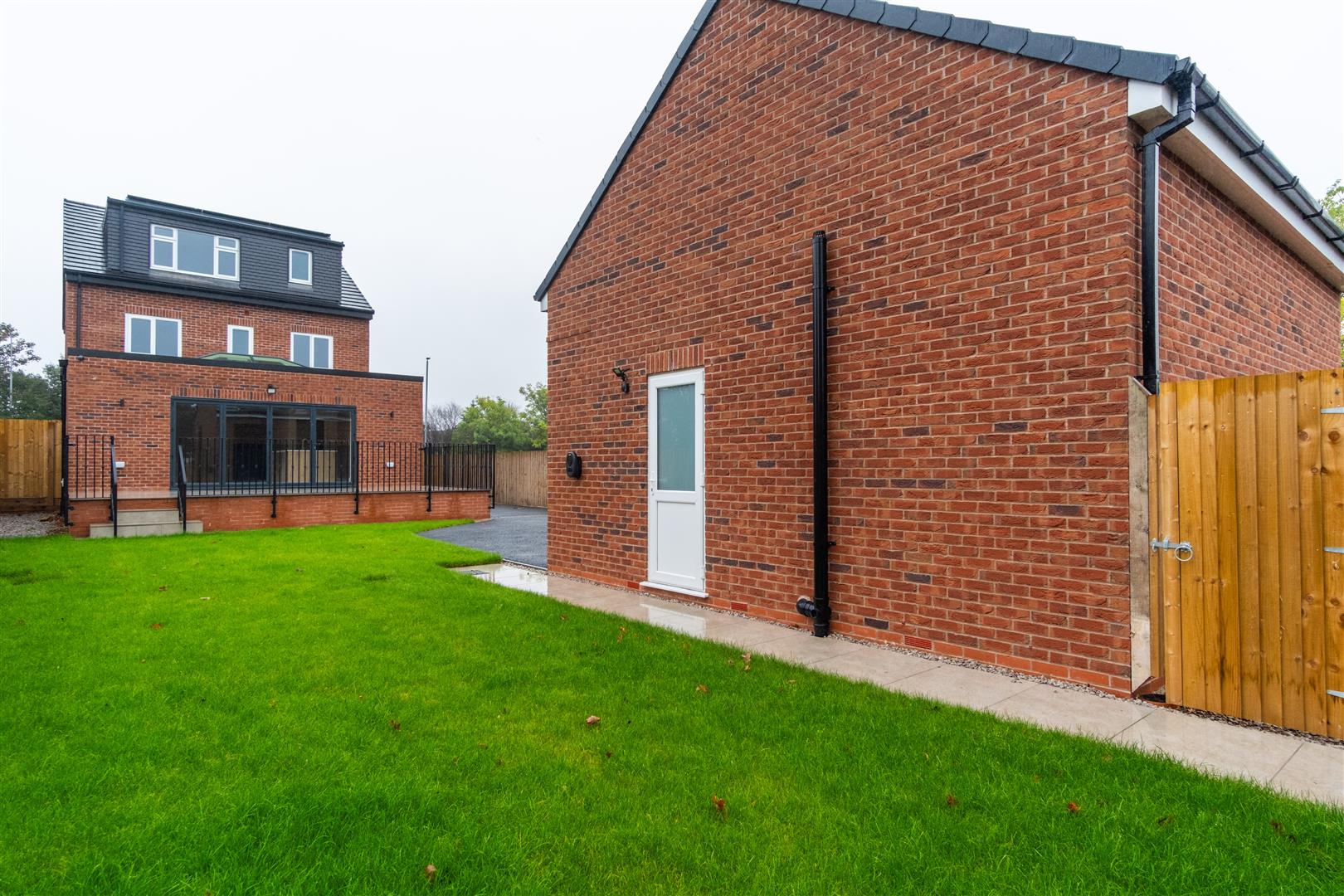 5 bed property in Croston Road, Leyland